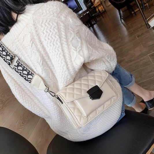 *MATCHING SHOULDER BAG