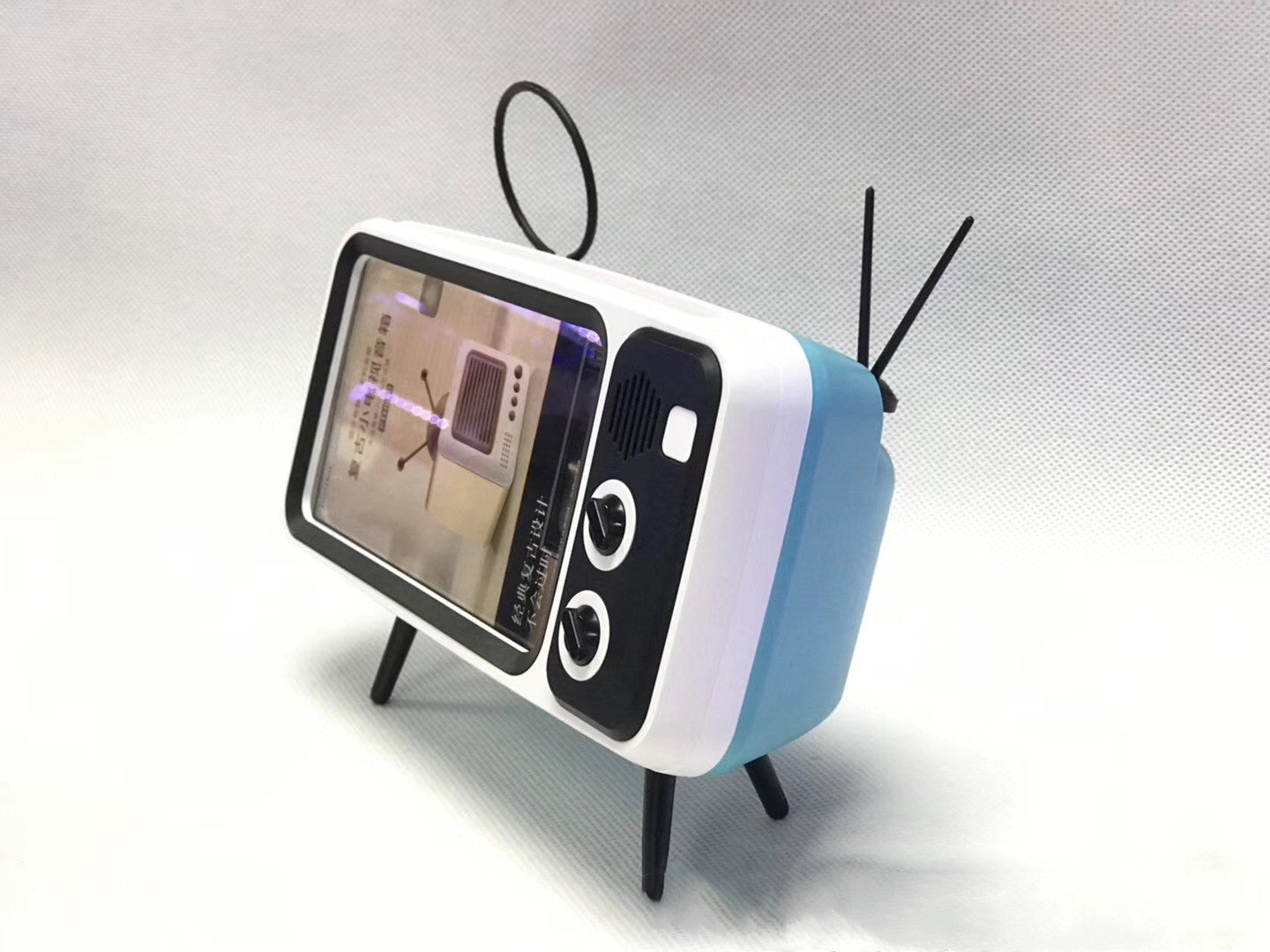 Retro TV Mini Bluetooth Speaker. - PryTheory
