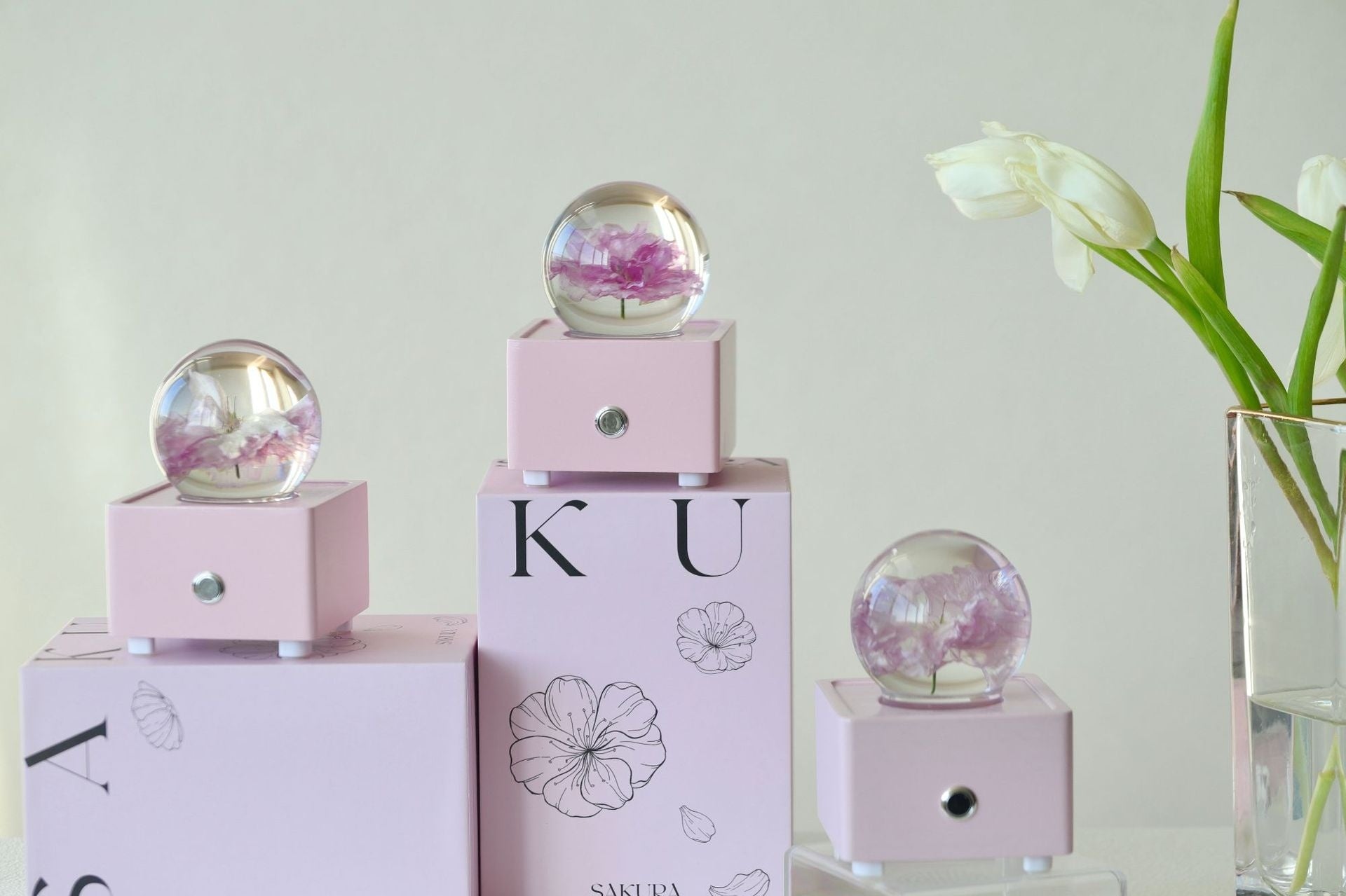 Resin Crystal Ball Cherry Blossom Bluetooth Speaker - PryTheory