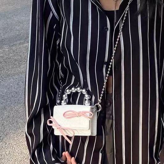 Textured Cute Bow Mini Chain Handbag. - PryTheory