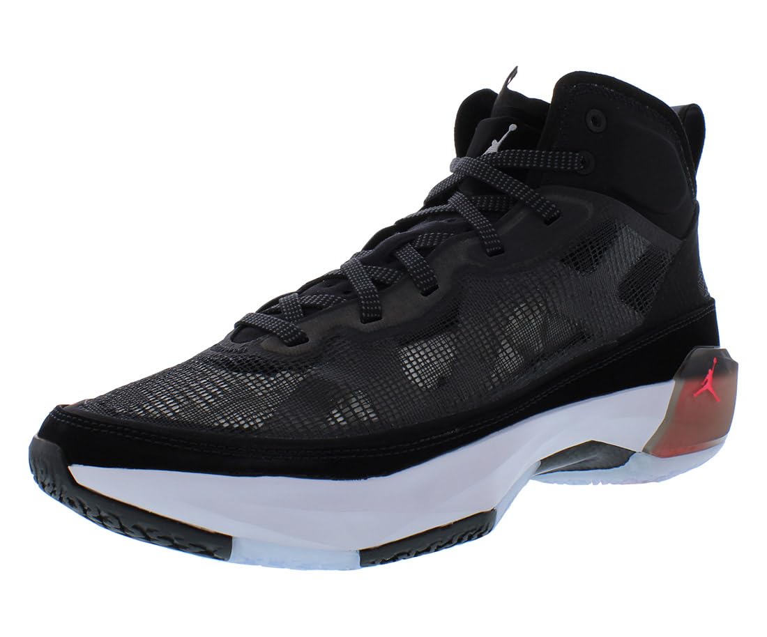 NIKE Men's Sneaker