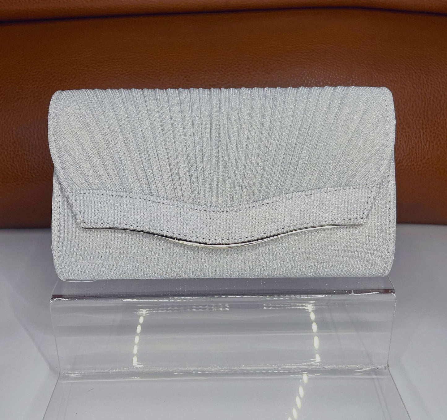 Clutch Flip Handbag. - PryTheory